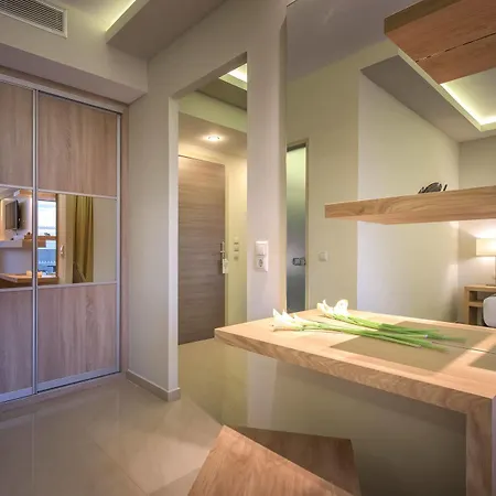 Azure & Hotel Tsilivi (Zakynthos)