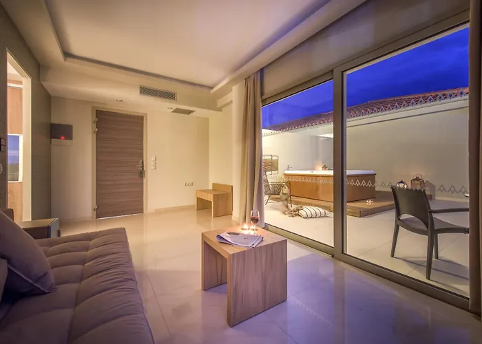 Azure & Tsilivi (Zakynthos)