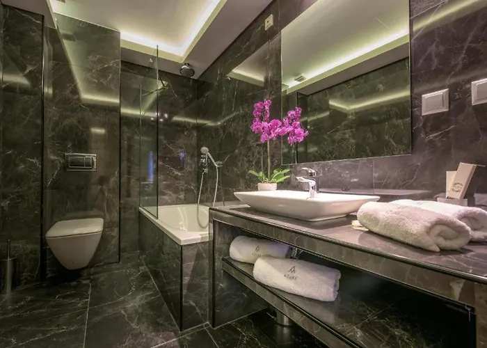 Azure & Tsilivi (Zakynthos)