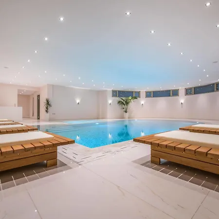 Azure Resort&spa 5*